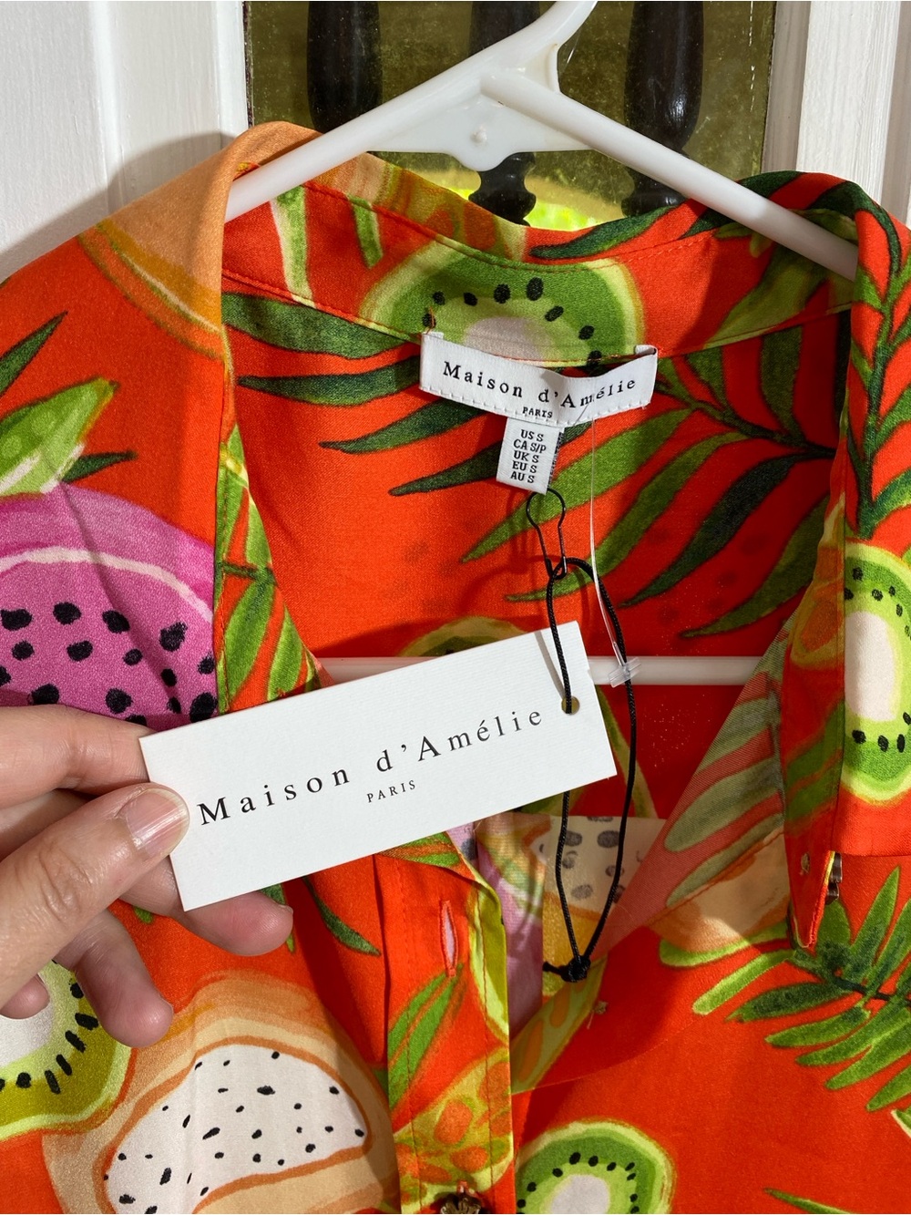 Madison d’Amelie Tropical Fruit Print Sleeveless Button-Up Top - Bright Orange - Picture 5 of 6
